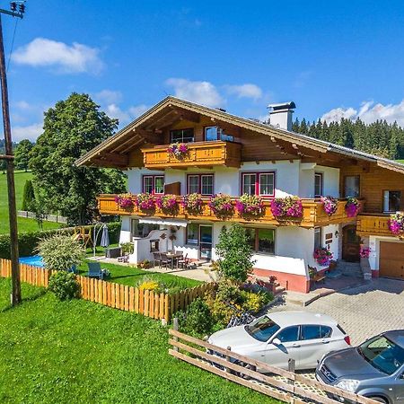 Appartement Haus Ferienglueck à Ramsau am Dachstein Extérieur photo