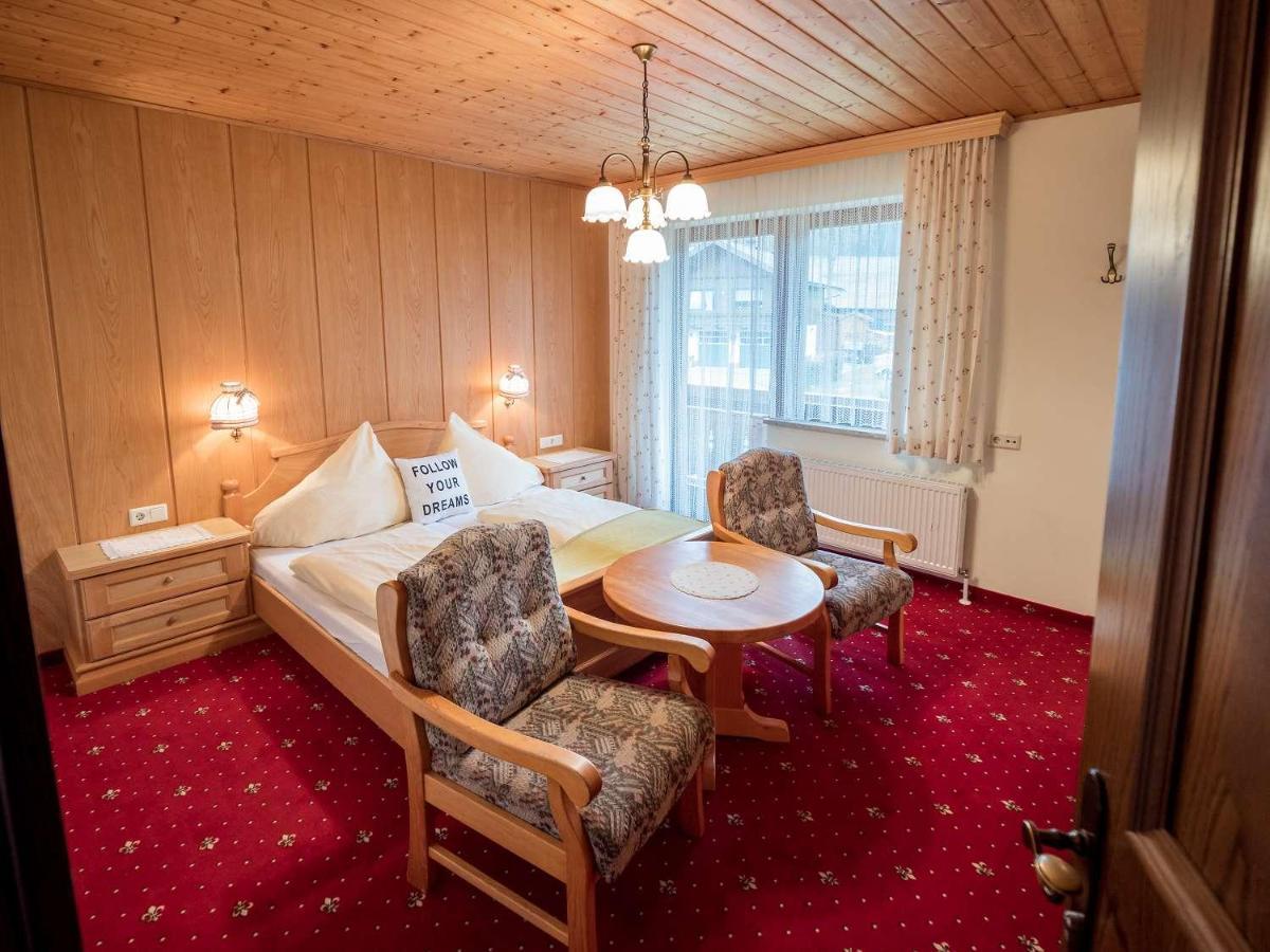Appartement Haus Ferienglueck à Ramsau am Dachstein Extérieur photo