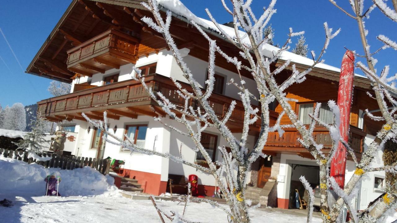 Appartement Haus Ferienglueck à Ramsau am Dachstein Extérieur photo